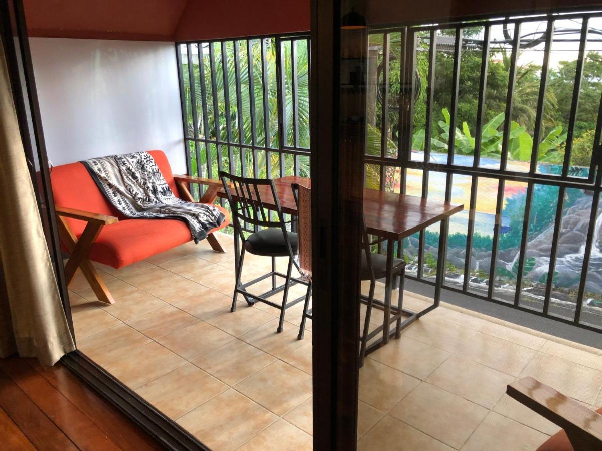 Cockatoo Studio Apartments Manuel Antonio Zewnętrze zdjęcie